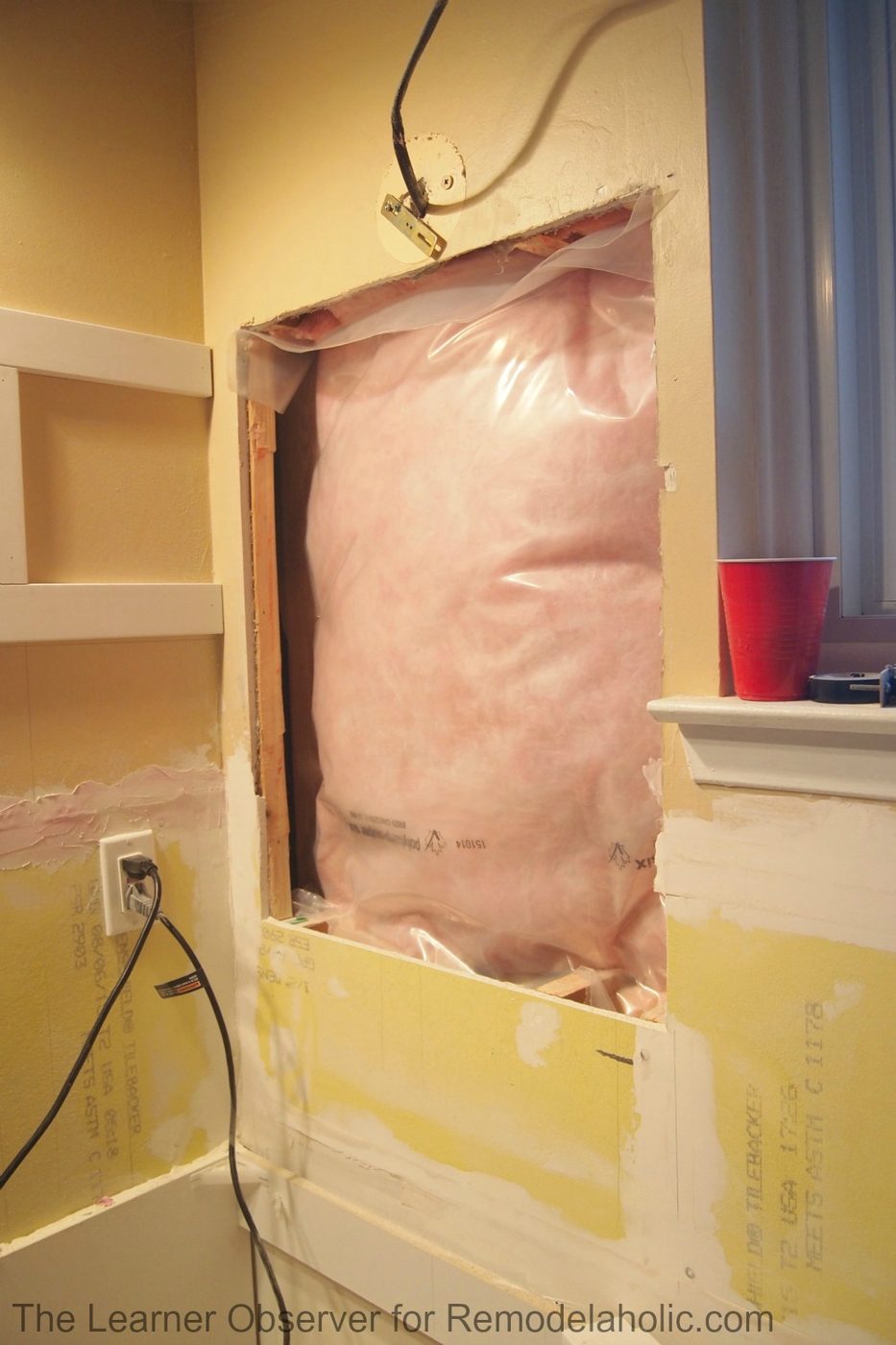 The Learner Observer for Bekob.com - Built-in medicine cabinet