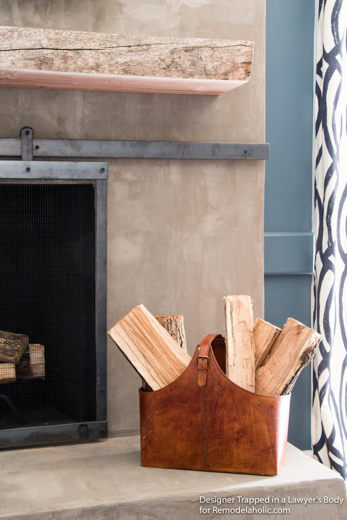Learn how to install a wood mantel (even if it's clearly heavy) with this straightforward walkthrough from Designer Trapped in a Lawyer's Body for Bekob.com!