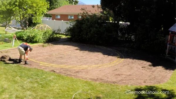 02 Laying Out The Pool Outline, Backyard Handmade Pool Install, Bekob
