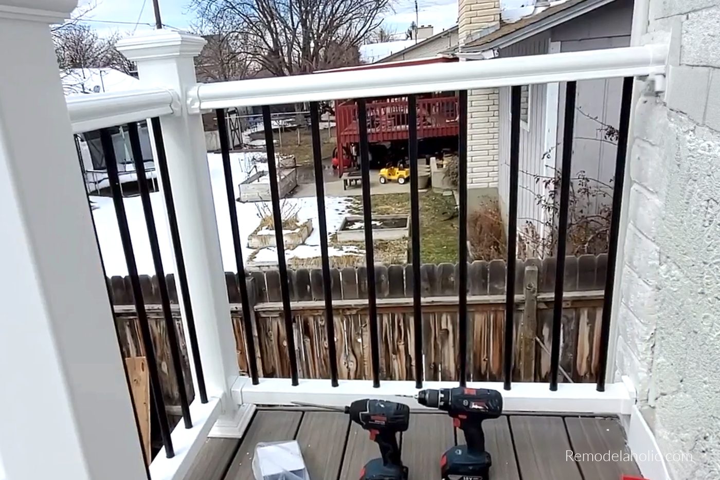Deck Railing Attached To The House, Bekob