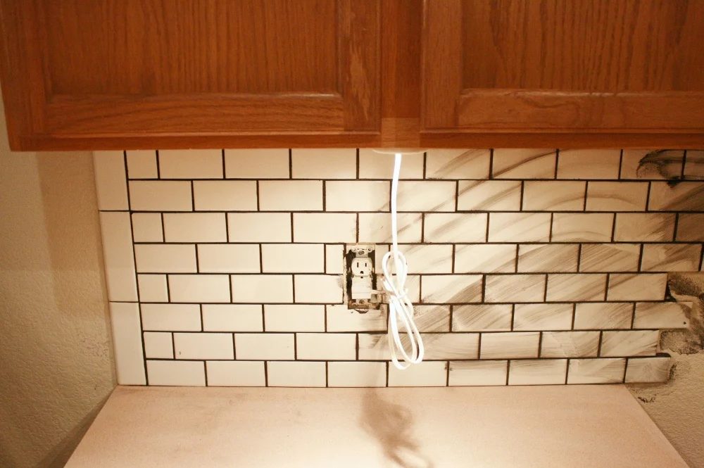 White Subway Tile Backsplash 19