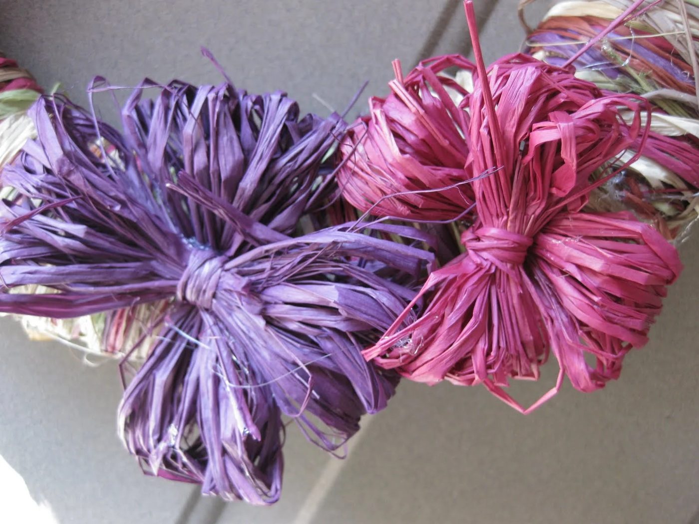 Layered Rafia Bows8