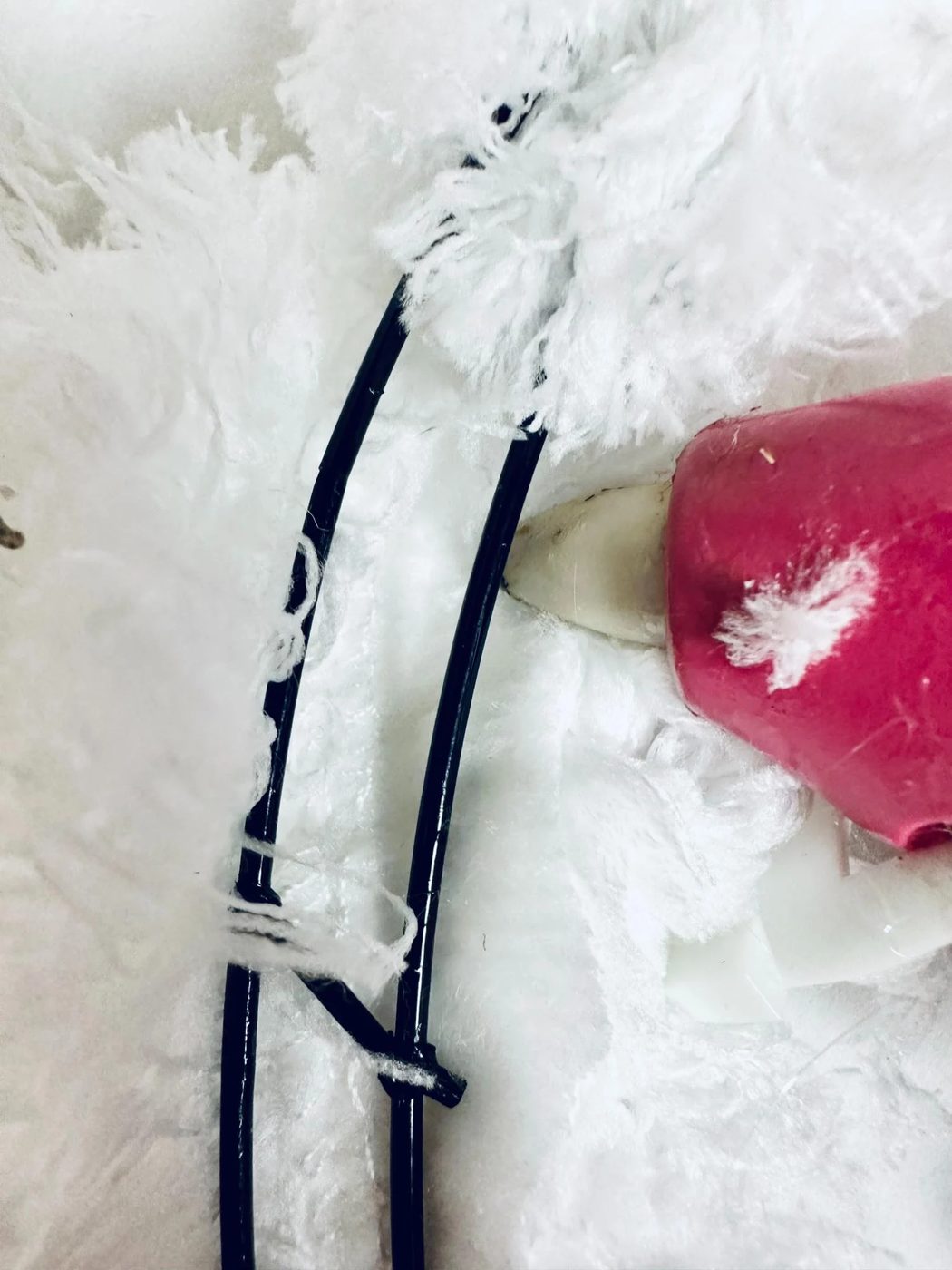 How To Make A Snowman Wreath From Dollar Tree Wreath Form And Mop Pads, Bekob (2)