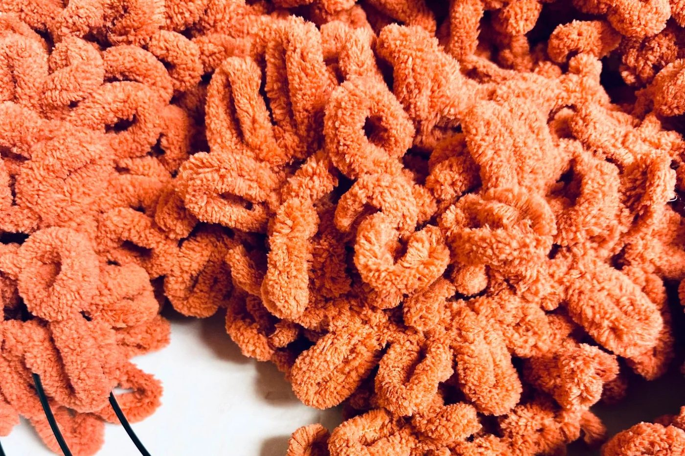 How To Make A direct Loop Yarn Wreath One Skein Pumpkin Fall, Bekob