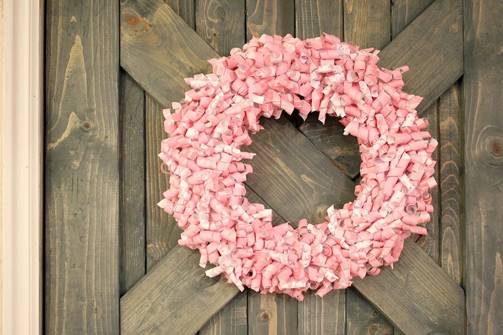 pink-paper-curl-wreath-valentine-wreath-walkthrough (17)small