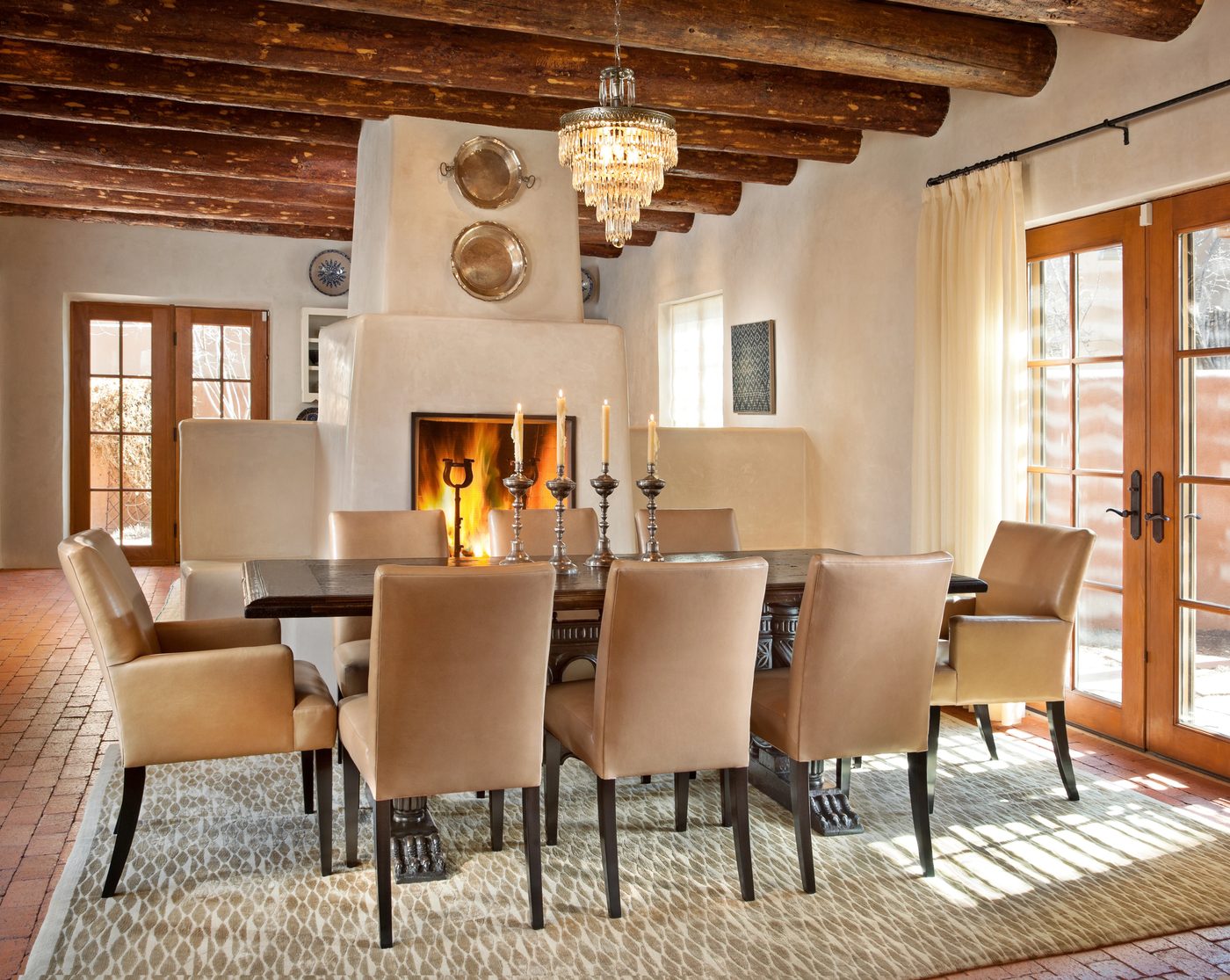 wood beams in a modern southwest dining room | by Violante & Rochford Interiors, photo credit © Wendy McEahern