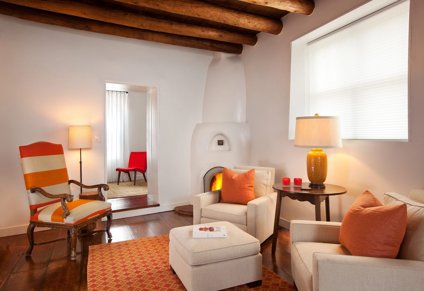 updating a cramped southwestern home | by Violante & Rochford Interiors, photo credit © Wendy McEahern