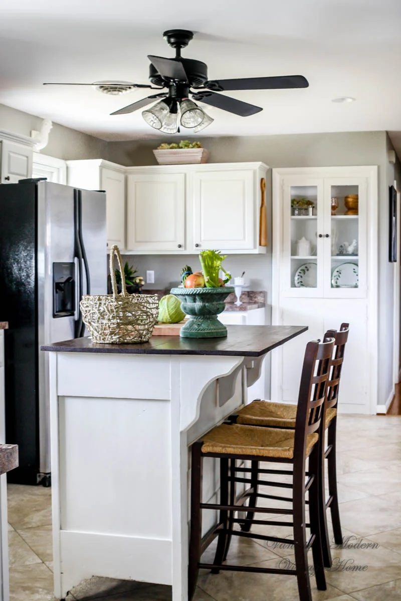 Wood to white kitchen walkthrough, no removing cabinet doors! by Vanessa's Modern Vintage Home featured on @Bekob