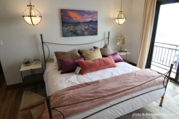 Pink And Purple Home Color Scheme options, SGPH 2019 House 28 Diamond B Builders, Photo Bekob