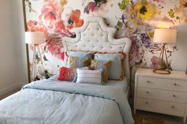 Colorful Floral Wallpaper Home Color Palette, UVPH 2018 Home 27 Foster Custom Homes, Megan Rae Interiors Photo Bekob