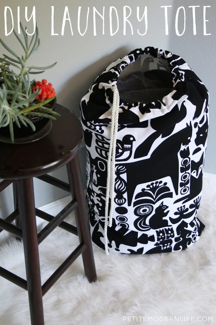 first-time sewers laundry tote with Marimekko fabric!