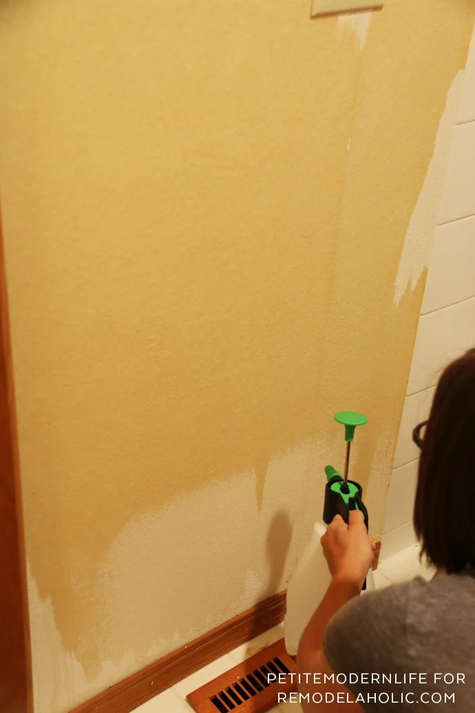 Remove wallpaper in 2 straightforward steps WITHOUT chemicals! And find out how to prep for paint!