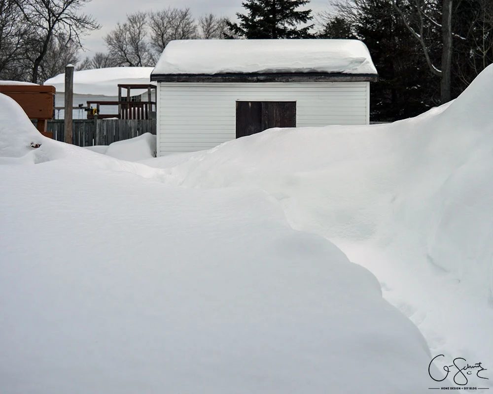 Build a patio table that can withstand Canada winters by Q-Schmitz featured on @Bekob