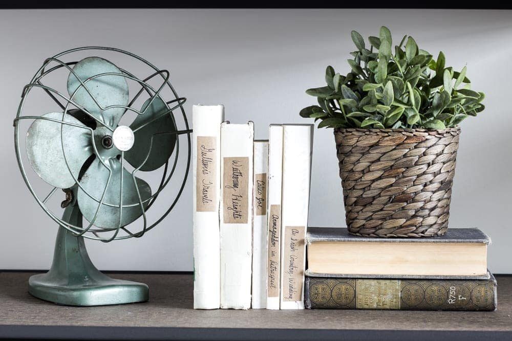 How to Style Industrial Shelves on the low-cost | Bless'er House for Bekob.com