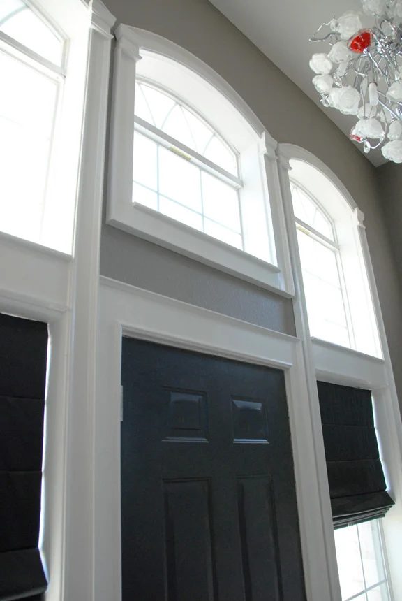 finished windows with arched trim, The Rozy Home featured on Bekob