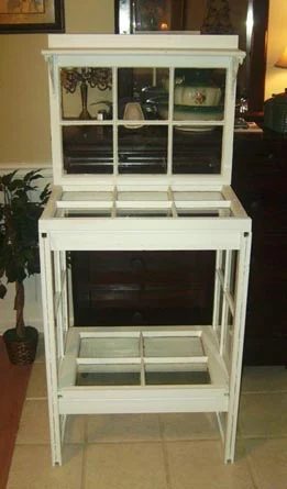 via Robo Margo - potting display bench from old windows - via Bekob