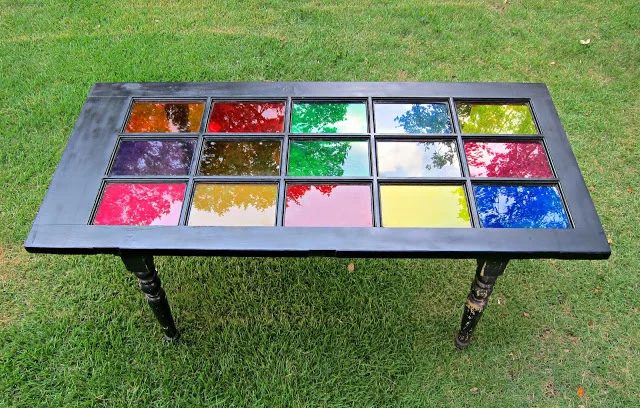 Morena's Corner - how to make an old window stained glass table - via Bekob