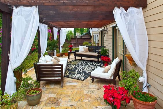 Pergola Makeover Inspiration | Found on yacineaziz.com