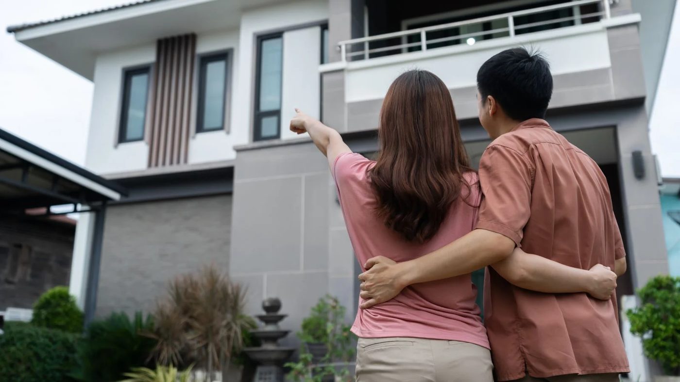 Maximize Profits: 12 Tricks to Sell Your Home for More!