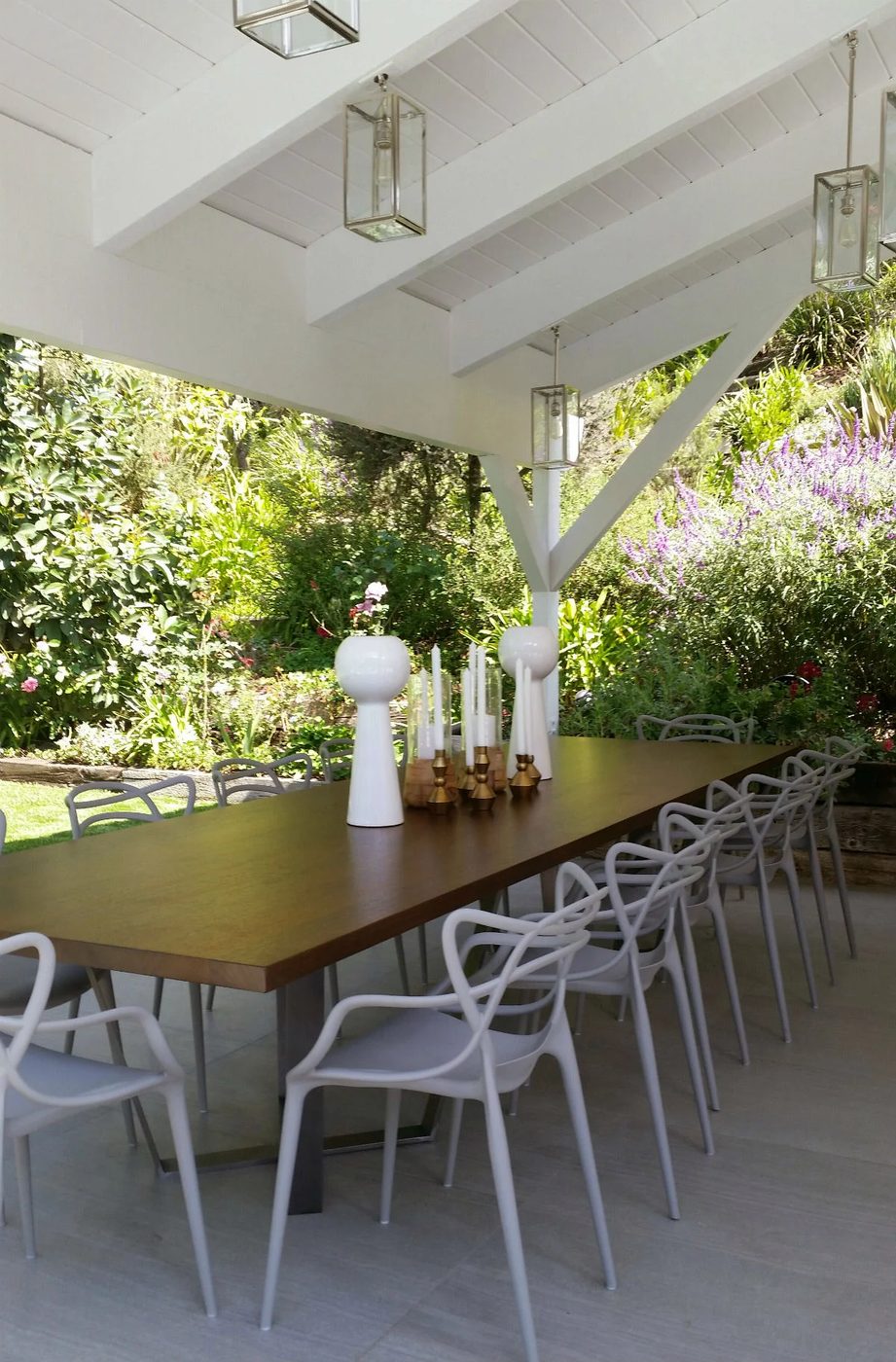 Behind The Scenes With Interior Designer Lara Fishman Transitional Color 5 Bekob