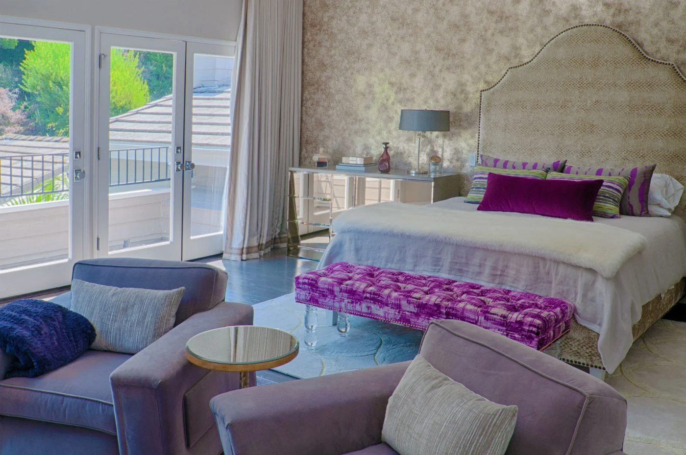 Behind The Scenes With Interior Designer Lara Fishman Transitional Color 3 Bekob