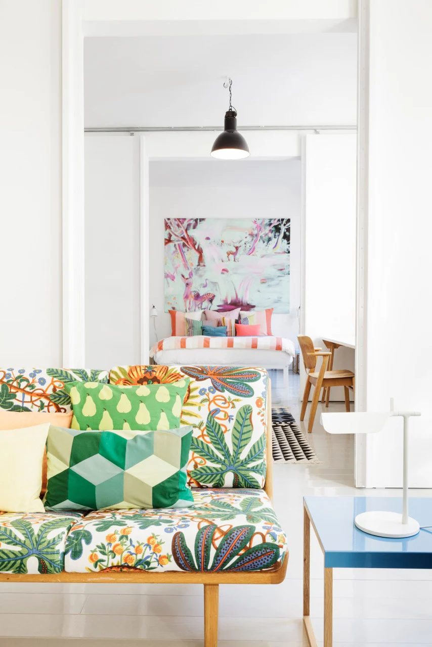What fun colors and patterns! | Modern Tropical Style on Bekob.com
