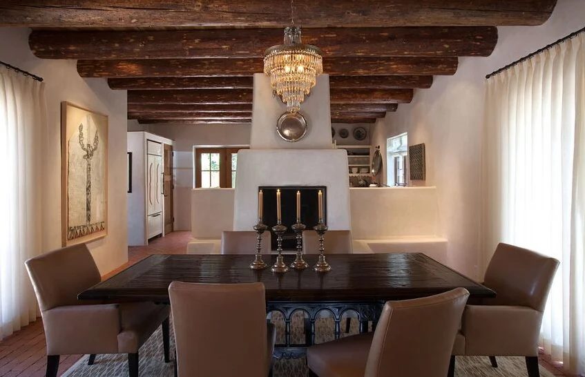 modernized Southwest style by Violante & Rochford Interiors, photo credit © Wendy McEahern