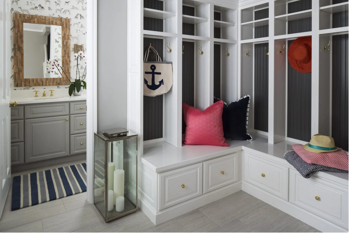 striking back entry mudroom, right by the powder room. I need the drawers underneath the bench! | 100+ striking Mudrooms and Entryways at Bekob.com