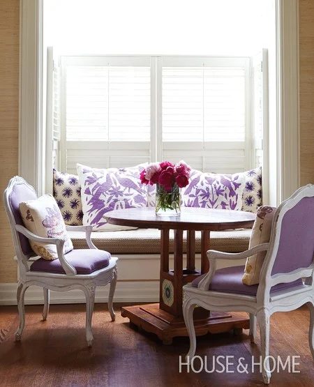 House and Home - purple window seat built-in with shutters via @Bekob