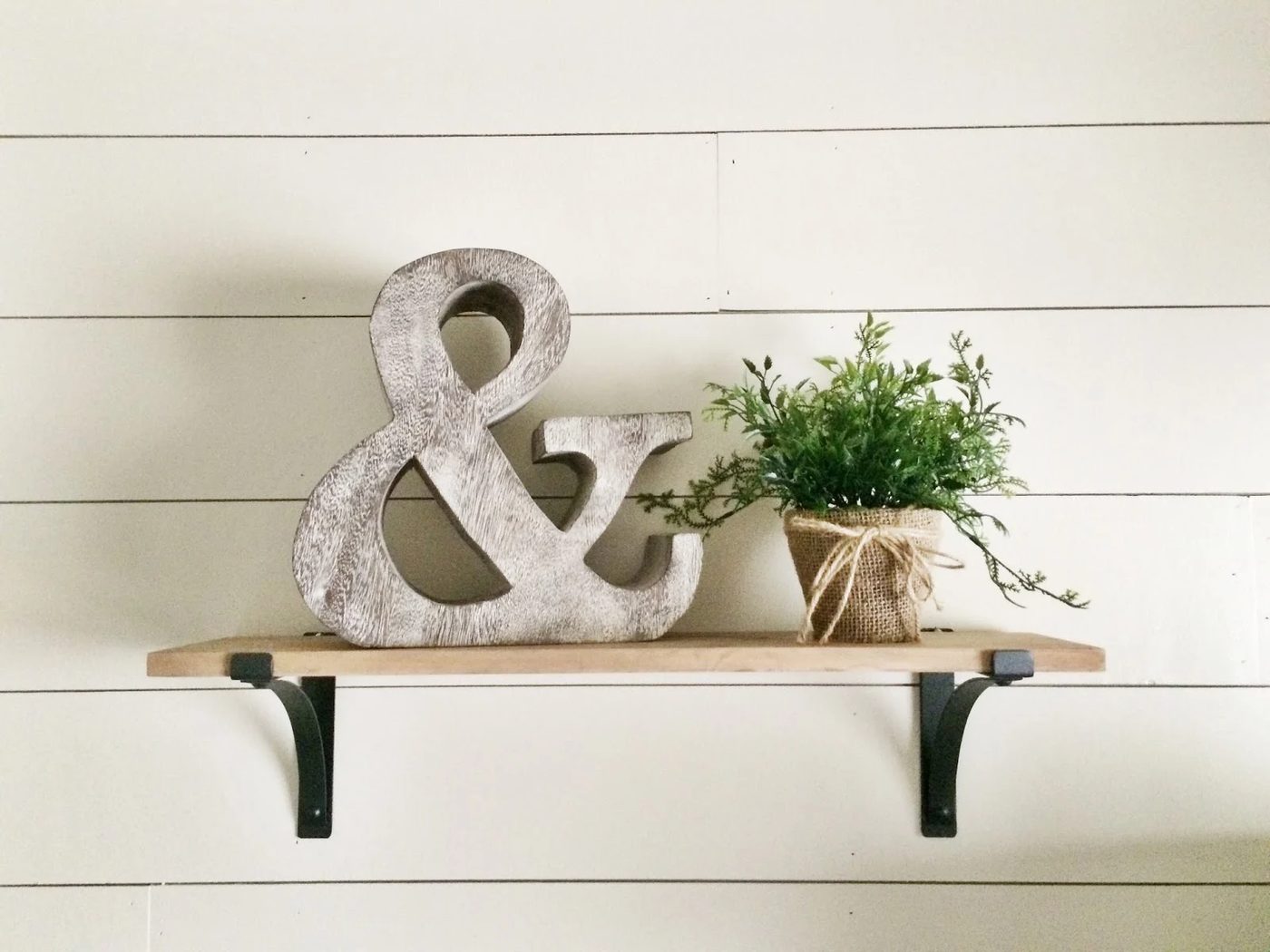 handmade rustic home office shiplap wall and decor, Jillify It on @Bekob