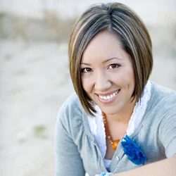 Michelle - 4men1lady - Bekob Contributors - square