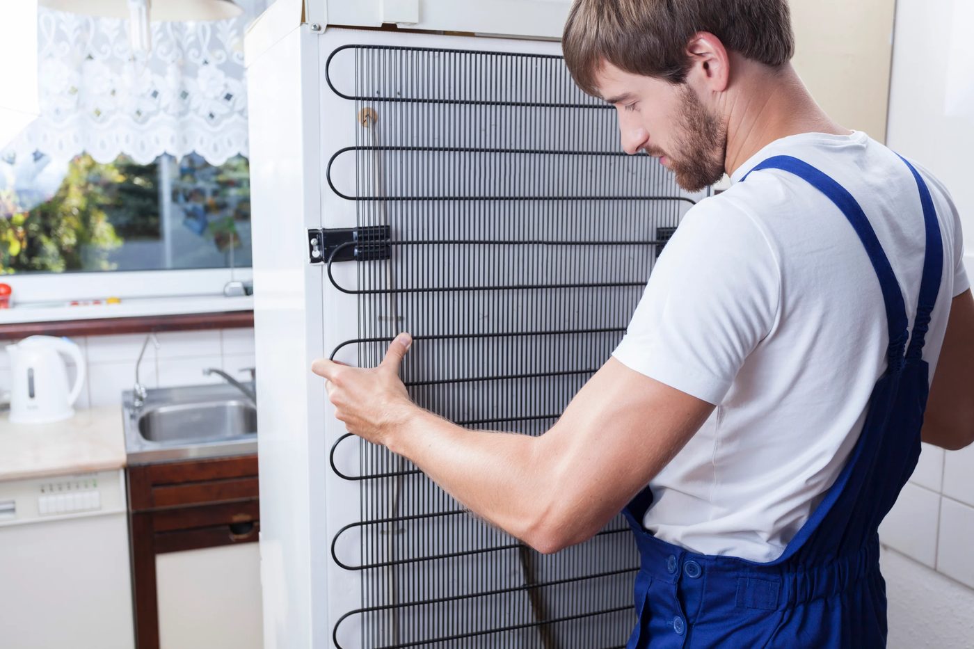 How to clean a refrigerator coils