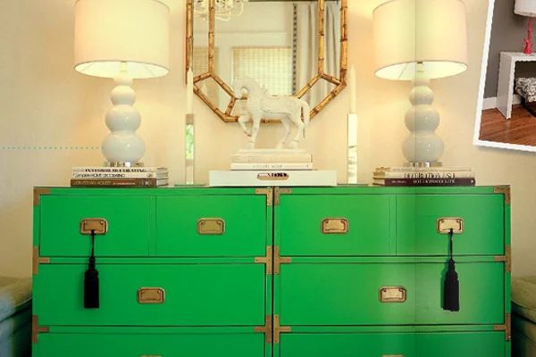 Kelly Green Accent Closet – Pin Head