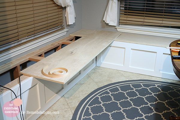 OhEverythingHandmade-KitchenBench11