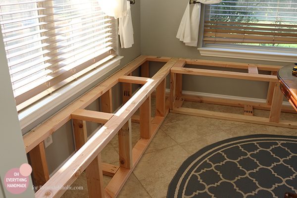 OhEverythingHandmade-KitchenBench3