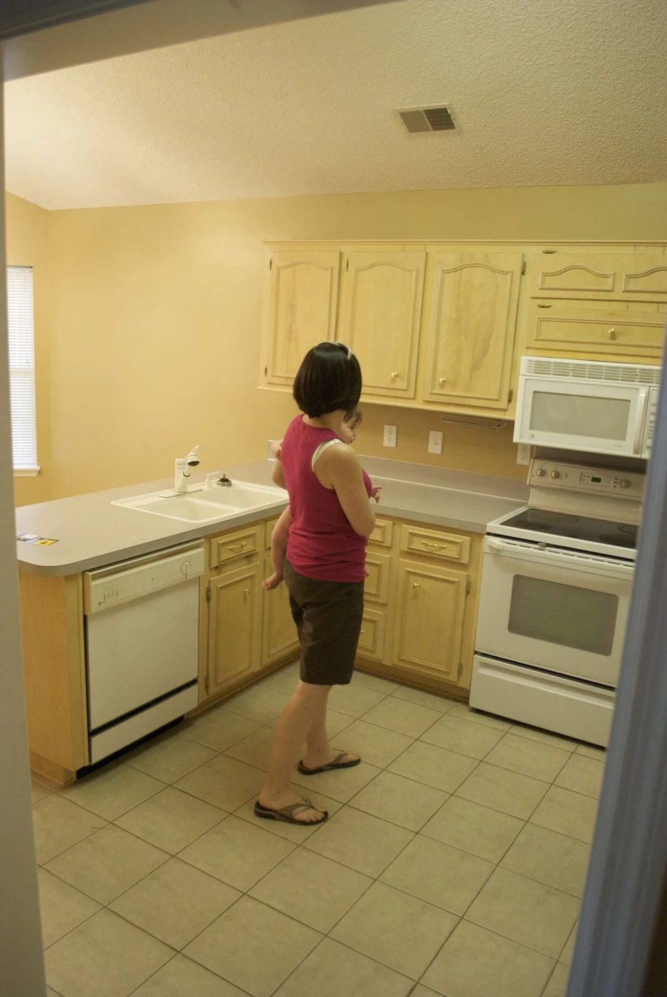 kitchen remodel black base cabinets bead baord backsplash open shelves dining room makeover (1)