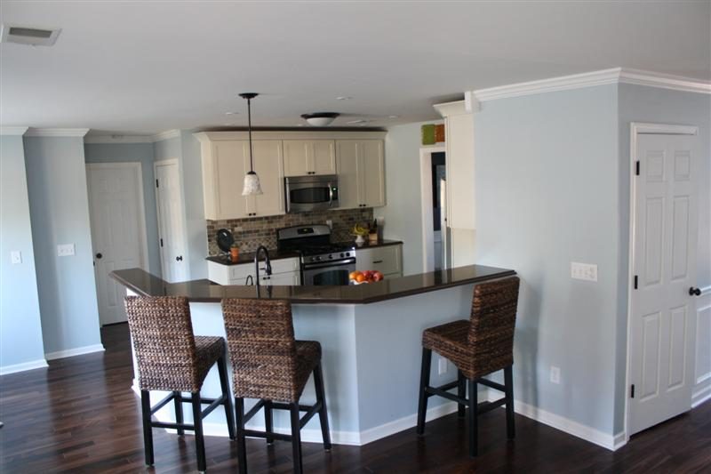 Kitchen Remodel With Breakfast Bar