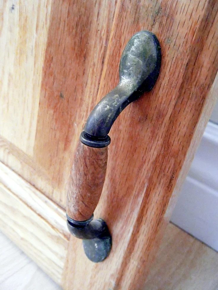 painting cabients doors 2