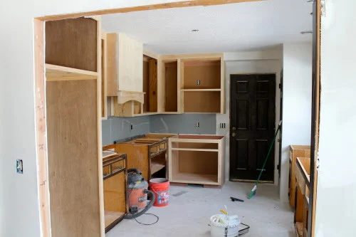 installing a range hood in a kitchen remodel, construction2style on @Bekob