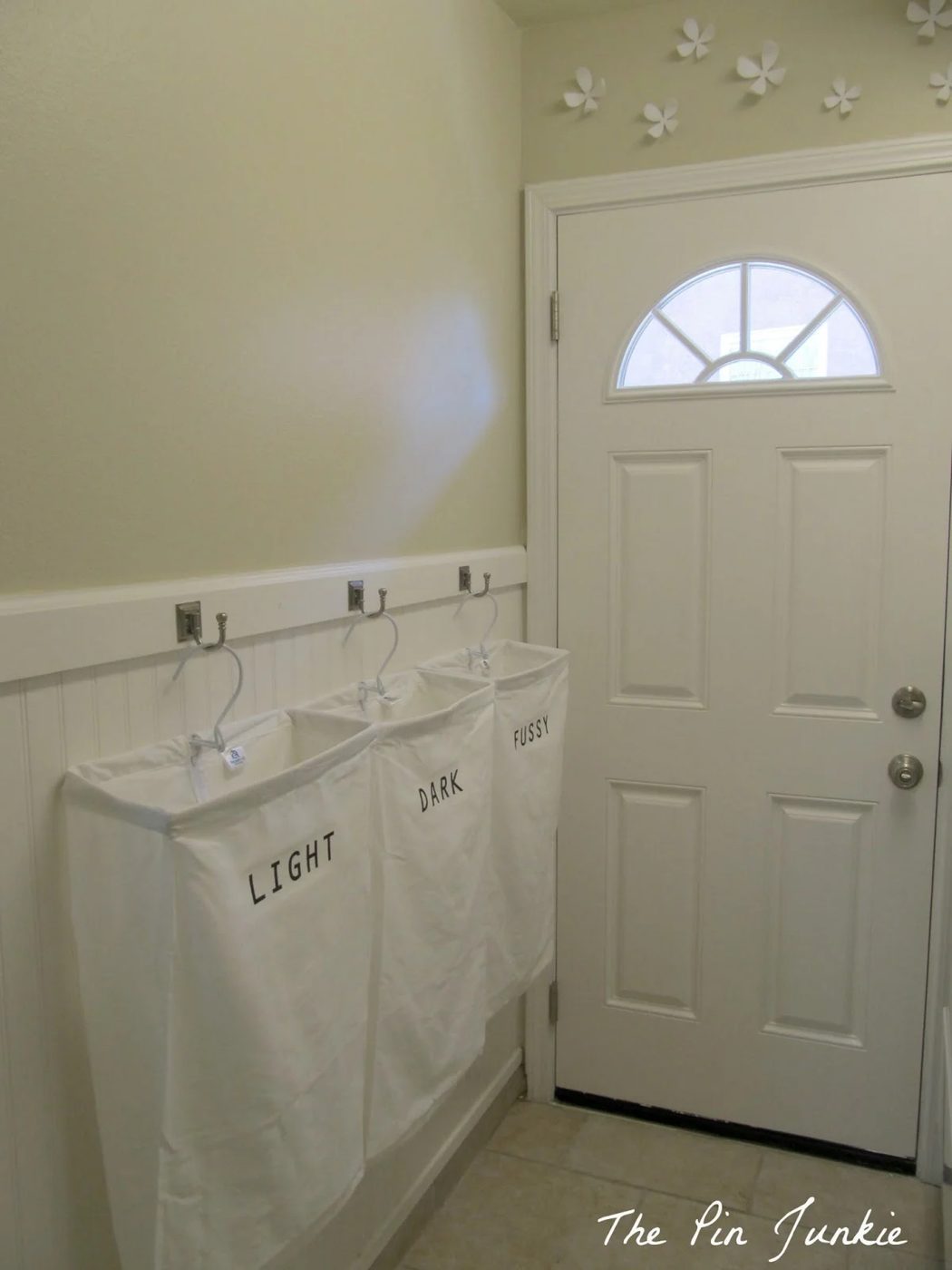 laundry room makeover, The Pin Junkie featured on Bekob.com