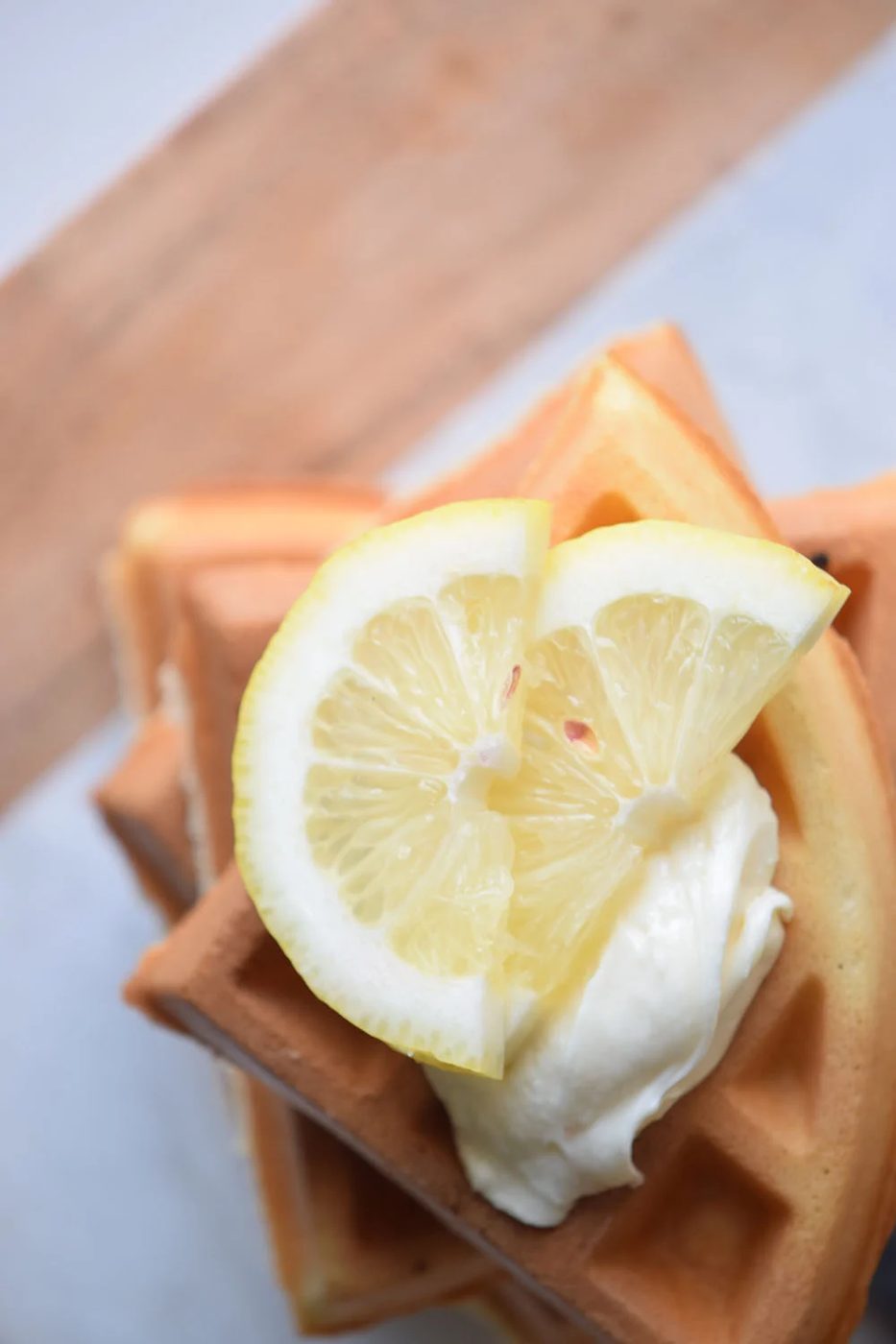 Add a little kick to your regular breakfast waffles by adding some citrus with this Lemon Waffles Recipe via Bekob.com