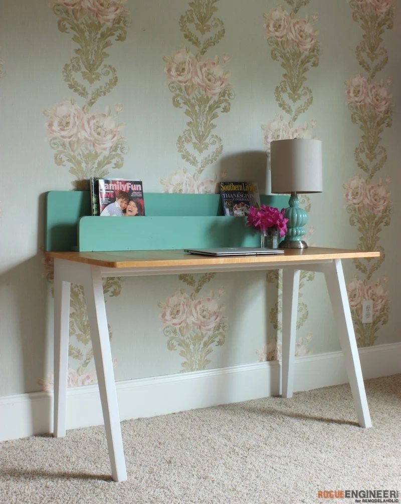 Build the Lindsay Desk: A direct Modern Desk with a Built-In Organizer -- this is so great for a study corner or family organization center!