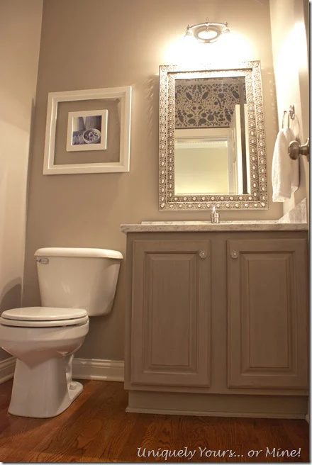 01-17 powder room makeover, Uniquely Yours Or Mine