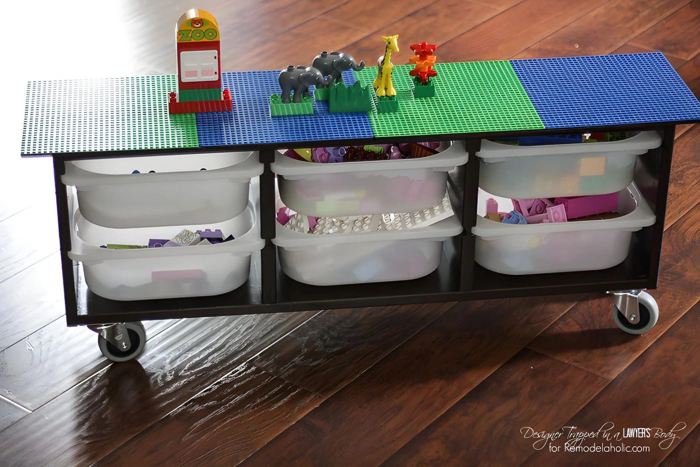 Lego Table R 12 Designer Trapped In A Lawyers Body 094532