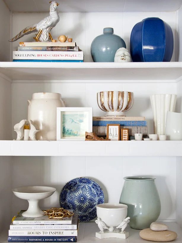 direct Tips for Styling Bookshelves from Bekob.com | photo Emily Henderson via HGTV