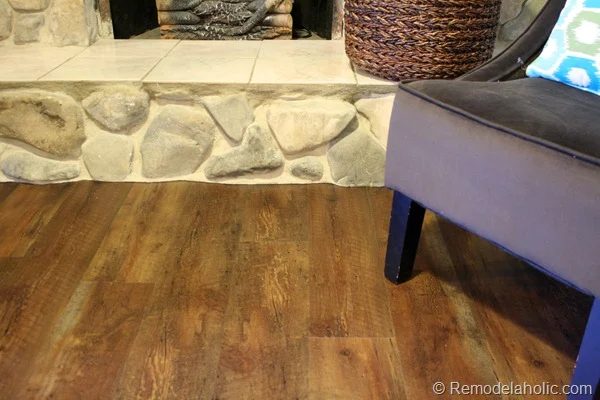 14 Flooring living room staged 001 (73)
