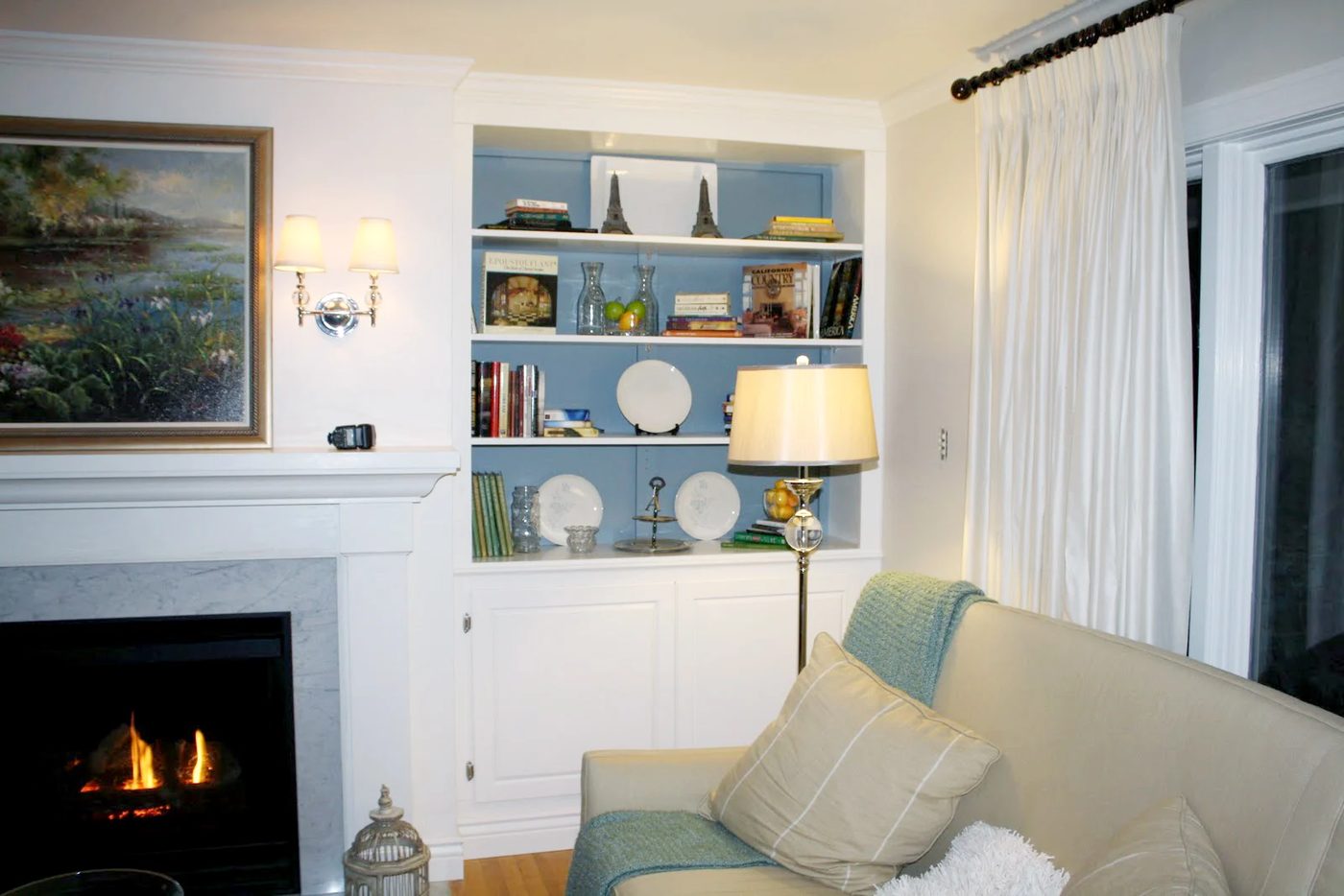 Living Room Remodel, Adding a Fireplace and Built in Bookshelves (14)