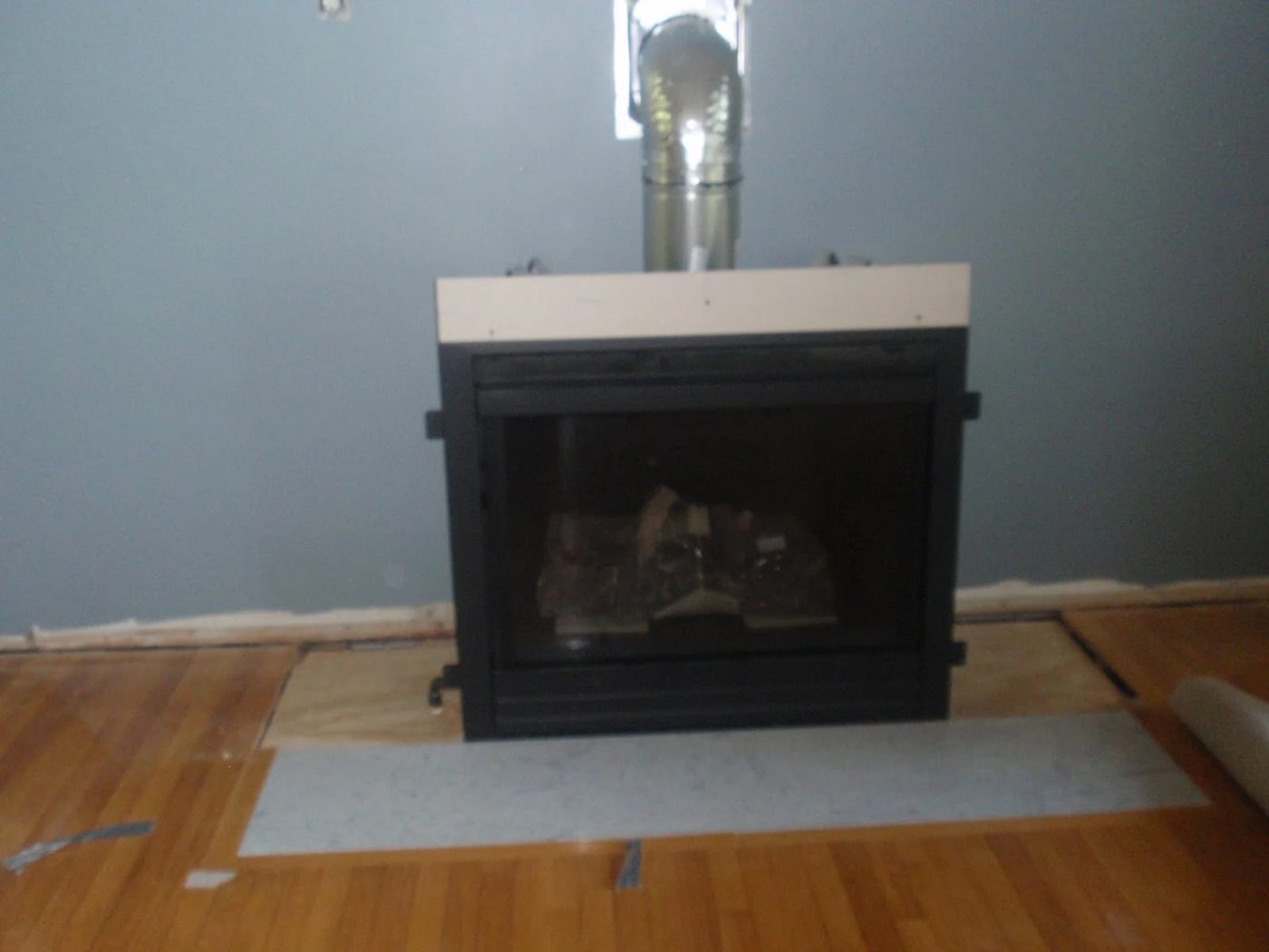 Living Room Remodel, Adding a Fireplace and Built in Bookshelves (6)
