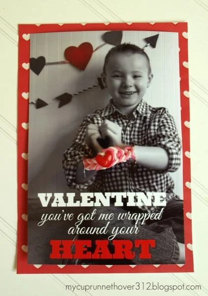 Photo valentine card with loom bracelet