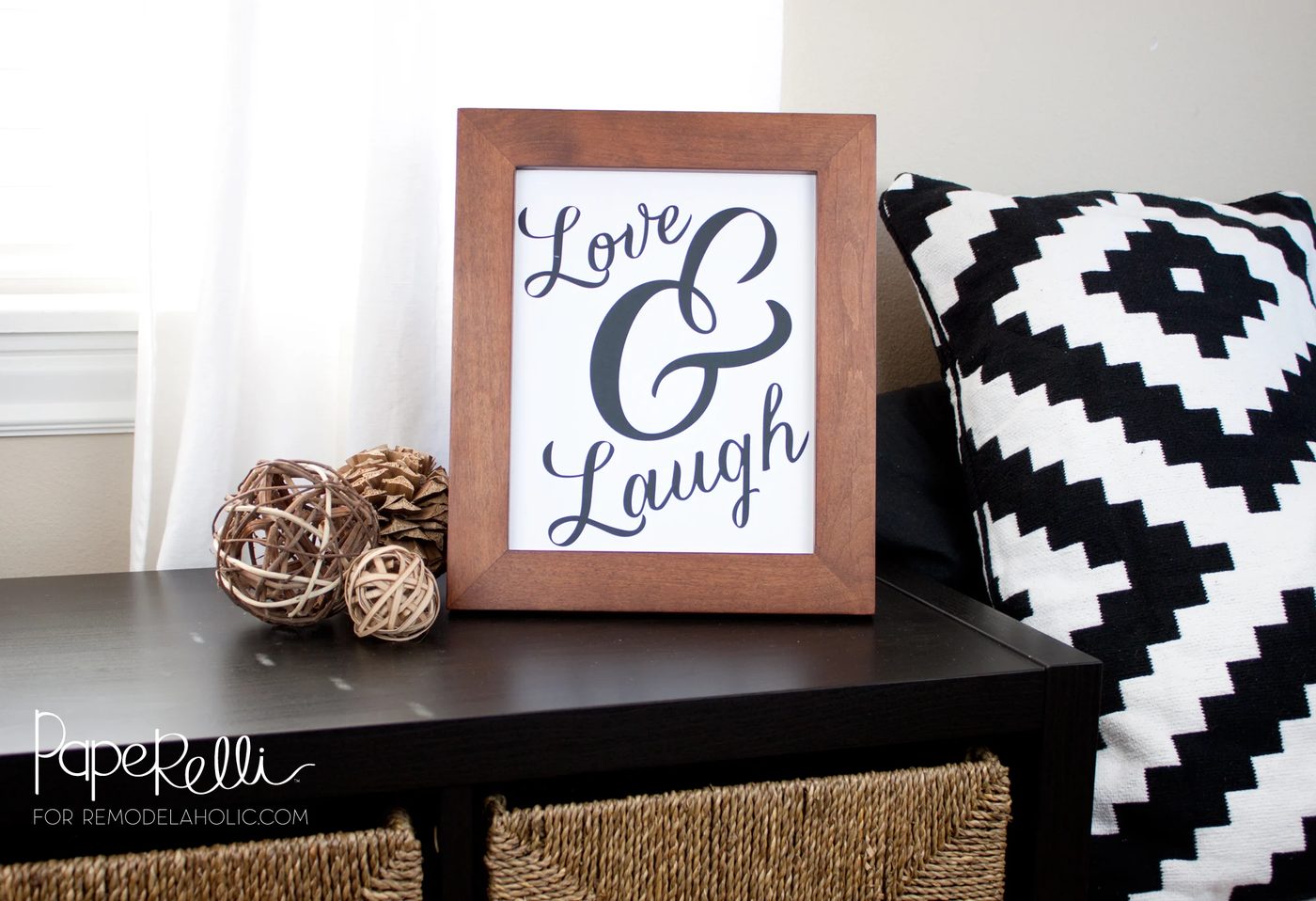 Love and Laugh Printable @Paperelli @Bekob